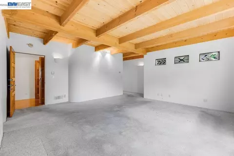 Living - 1302 Westview Dr, Berkeley, CA 94705 photo 10 of 11