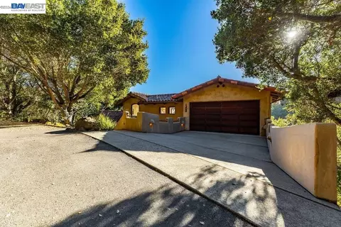 Exterior - 1302 Westview Dr, Berkeley, CA 94705 photo 2 of 18