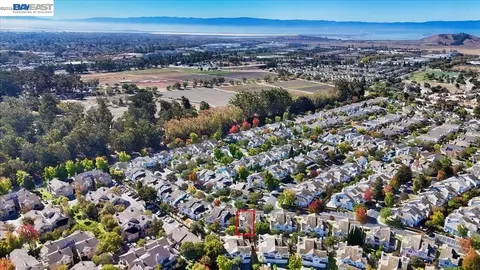 View/Area - 34480 Alberta Ter, Fremont, CA 94555 photo 3 of 10