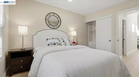 Bedroom - 34480 Alberta Ter, Fremont, CA 94555 photo 4 of 5