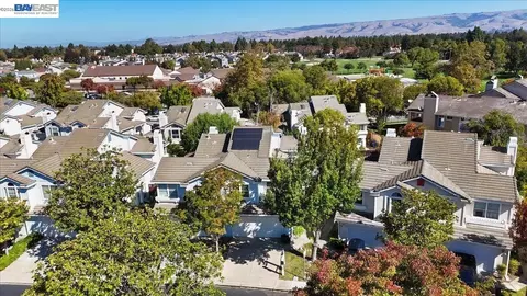 View/Area - 34480 Alberta Ter, Fremont, CA 94555 photo 8 of 10