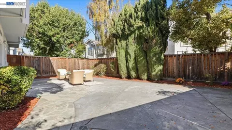 Exterior - 34480 Alberta Ter, Fremont, CA 94555 photo 6 of 9