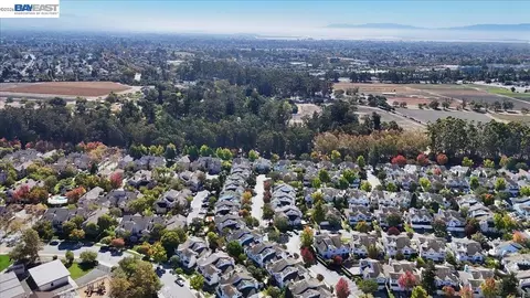 View/Area - 34480 Alberta Ter, Fremont, CA 94555 photo 2 of 10