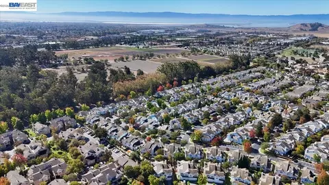 View/Area - 34480 Alberta Ter, Fremont, CA 94555 photo 4 of 10