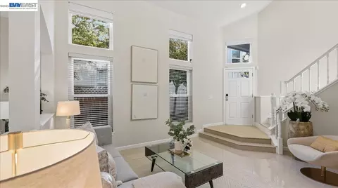 Entry Way - 34480 Alberta Ter, Fremont, CA 94555 photo 3 of 8