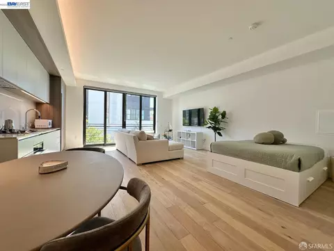 1 Bristol Ct #302, San Francisco, CA 94130