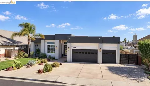 Exterior - 3944 Lighthouse Pl, Discovery Bay, CA 94505 photo 4 of 6