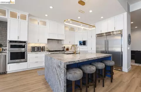 Kitchen - 3944 Lighthouse Pl, Discovery Bay, CA 94505 photo 4 of 4