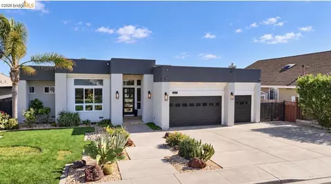Exterior - 3944 Lighthouse Pl, Discovery Bay, CA 94505 photo 2 of 6