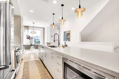 Kitchen - 2229 Myrtle St, Oakland, CA 94607 photo 1 of 6