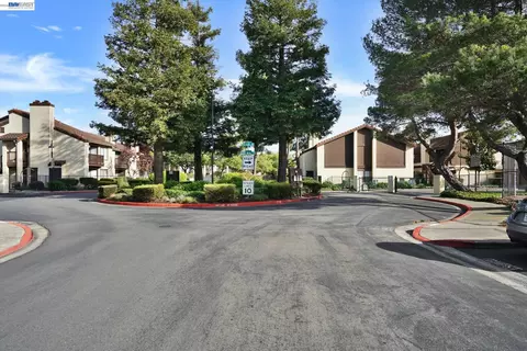 Other - 14407 Seagate Dr, San Leandro, CA 94577 photo 10 of 13