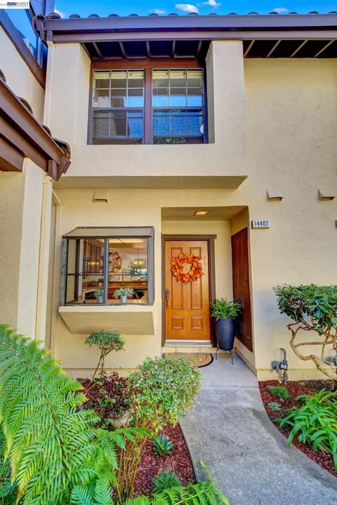 Exterior - 14407 Seagate Dr, San Leandro, CA 94577 photo 2 of 12