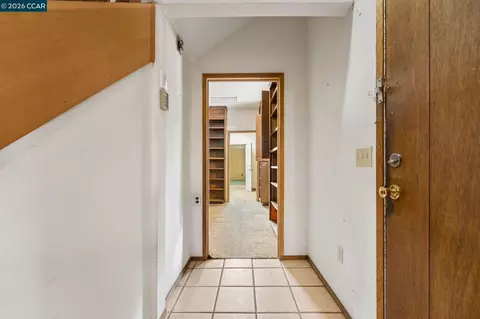 Entry Way - 3471 Springhill Rd, Lafayette, CA 94549 photo 1 of 1