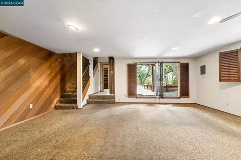 Living - 3471 Springhill Rd, Lafayette, CA 94549 photo 4 of 7