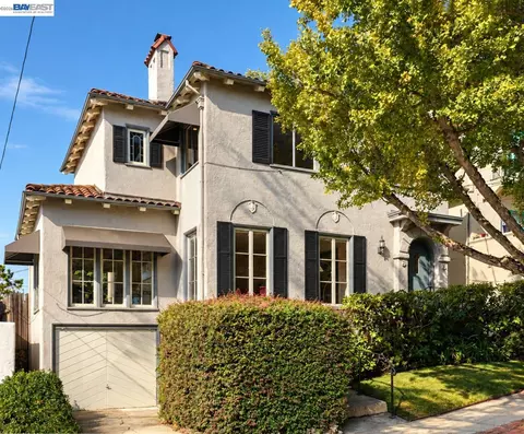 Exterior - 1594 Le Roy Ave, Berkeley, CA 94708 photo 8 of 9