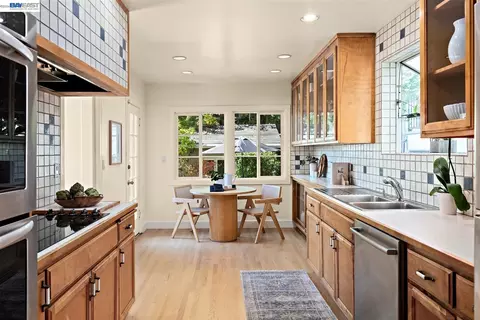 Kitchen - 1594 Le Roy Ave, Berkeley, CA 94708 photo 2 of 3