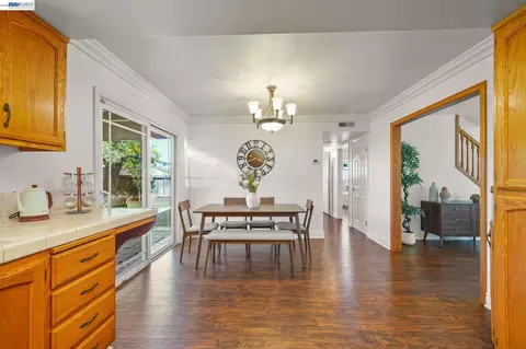 Dining - 6137 Bennington Dr, Newark, CA 94560 photo 3 of 3