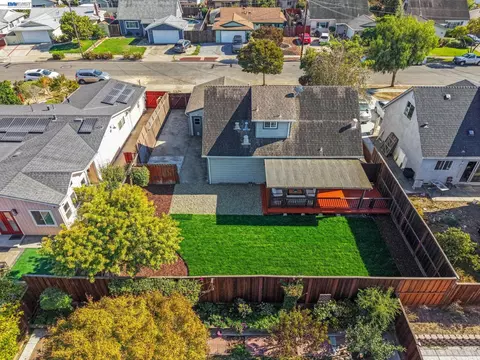 View/Area - 6137 Bennington Dr, Newark, CA 94560 photo 2 of 6