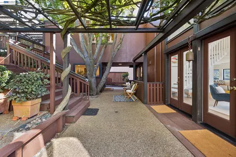 Exterior - 1085 Sterling Ave, Berkeley, CA 94708 photo 4 of 14