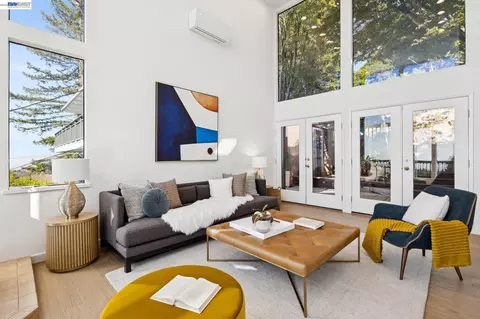Living - 1085 Sterling Ave, Berkeley, CA 94708 photo 7 of 10