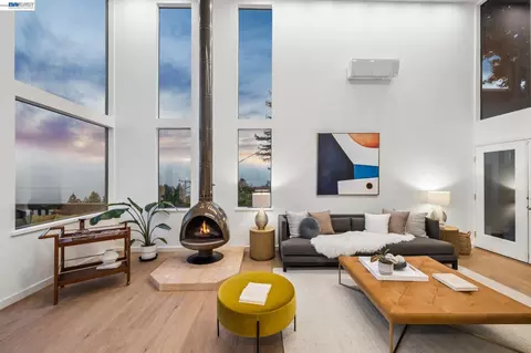 Living - 1085 Sterling Ave, Berkeley, CA 94708 photo 3 of 10