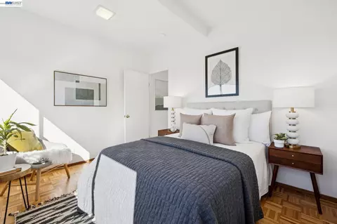 Bedroom - 1085 Sterling Ave, Berkeley, CA 94708 photo 4 of 6