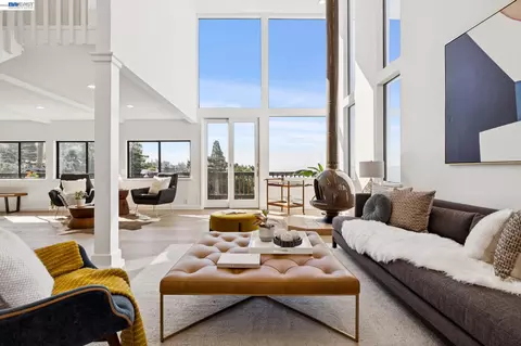 Living - 1085 Sterling Ave, Berkeley, CA 94708 photo 6 of 10