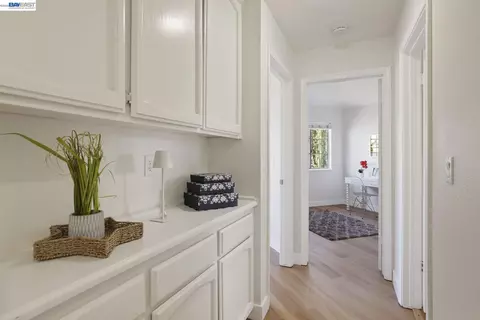 Entry Way - 3015 Savanna Dr, Tracy, CA 95377 photo 7 of 7