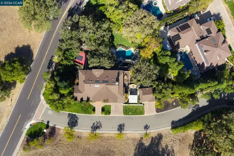 View/Area - 1 Brooktree Dr, Danville, CA 94506 photo 3 of 5