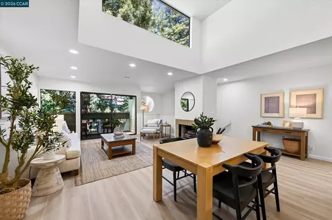 190 Cleaveland Rd #16, Pleasant Hill, CA 94523