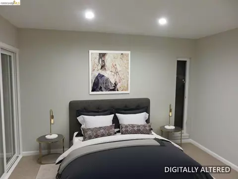 Bedroom - 325 Kitty Hawk Rd #304, Alameda, CA 94501 photo 4 of 5