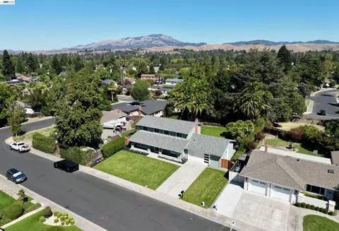 View/Area - 92 Dubost Ct, Danville, CA 94526 photo 2 of 4