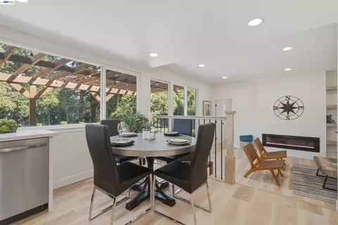 Dining - 92 Dubost Ct, Danville, CA 94526 photo 2 of 2