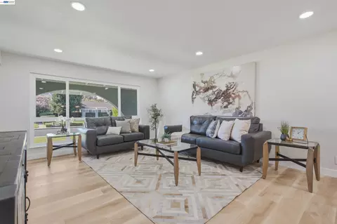 Living - 92 Dubost Ct, Danville, CA 94526 photo 2 of 5