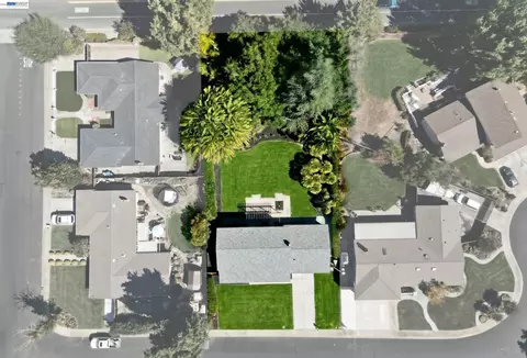View/Area - 92 Dubost Ct, Danville, CA 94526 photo 4 of 4