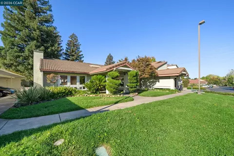 Exterior - 1505 Kirker Pass Rd #223, Concord, CA 94521 photo 8 of 10