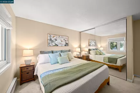 Bedroom - 1505 Kirker Pass Rd #223, Concord, CA 94521 photo 2 of 3