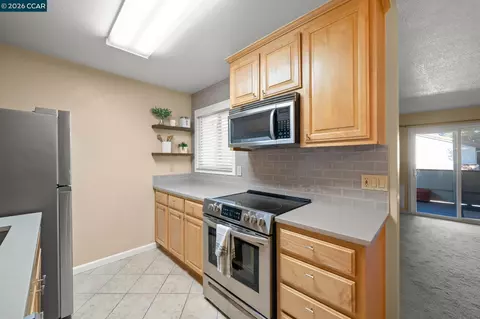 Kitchen - 1505 Kirker Pass Rd #223, Concord, CA 94521 photo 1 of 4