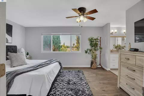 Bedroom - 315 Wall St, Livermore, CA 94550 photo 2 of 3
