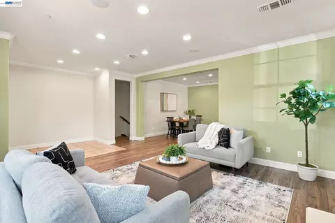 Living - 3538 Capoterra Way, Dublin, CA 94568 photo 1 of 5