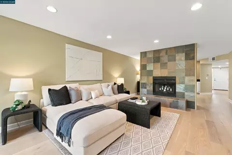 1614 San Miguel Dr, Walnut Creek, CA 94596