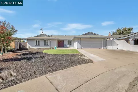 1590 Lisa Ct, Yuba City, CA 95993