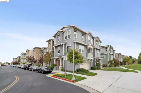 Exterior - 3203 Jetty Dr, Richmond, CA 94804 photo 9 of 11