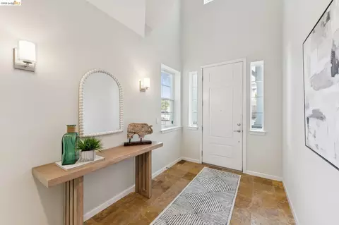 Entry Way - 3203 Jetty Dr, Richmond, CA 94804 photo 2 of 6