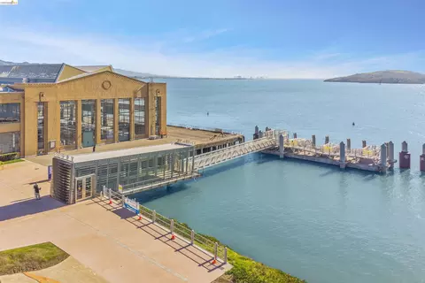 View/Area - 3203 Jetty Dr, Richmond, CA 94804 photo 12 of 15