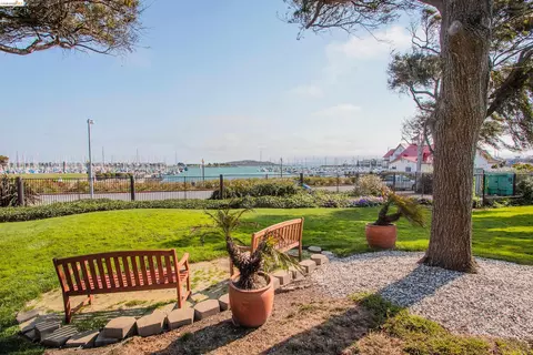 Exterior - 3203 Jetty Dr, Richmond, CA 94804 photo 10 of 11