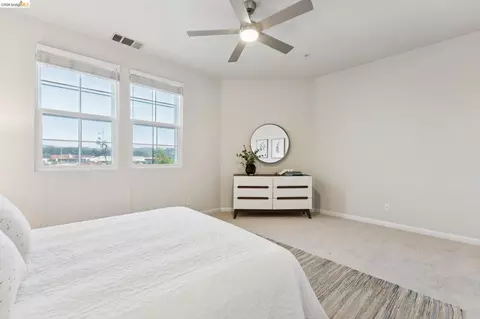 Bedroom - 3203 Jetty Dr, Richmond, CA 94804 photo 3 of 6