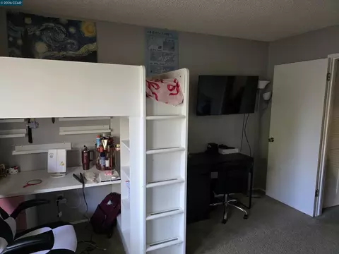 Bedroom - 512 Bristol, Hercules, CA 94547 photo 5 of 5