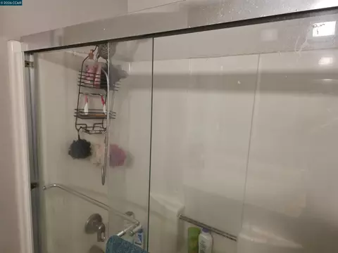Bath - 512 Bristol, Hercules, CA 94547 photo 2 of 2