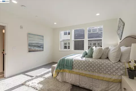 Bedroom - 633 Clover Cir, Milpitas, CA 95035 photo 3 of 5